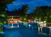 Villa Kalimaya Satu I, Pool bei Nacht